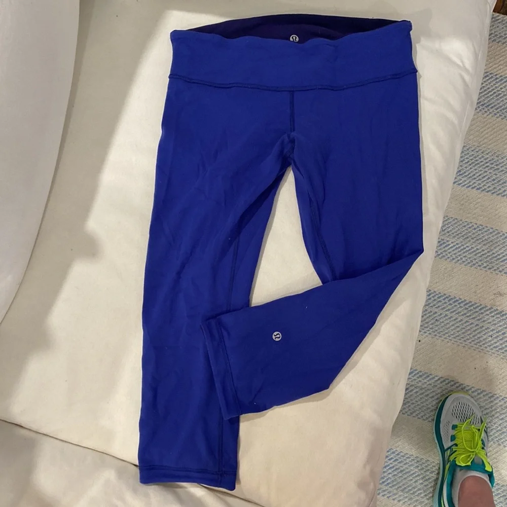 Lululemon - Picture 1 of 6
